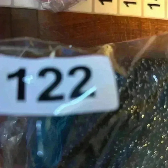 ModCloth Women’s Metallic Shimmer Pullover Sweater Black Gray Open Back Medium - Picture 8 of 9